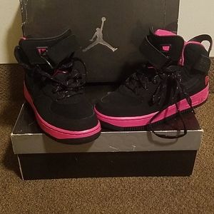 Girls AJ6